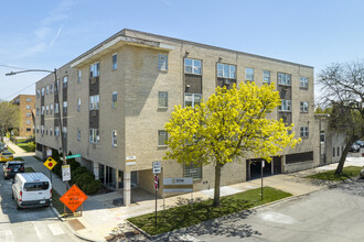 2559 W Bryn Mawr Ave in Chicago, IL - Building Photo - Building Photo