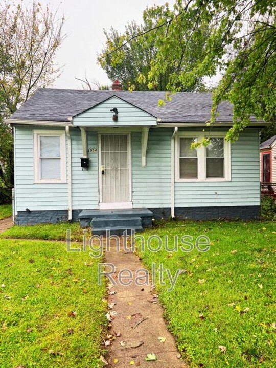 4954 Pennsylvania St in Gary, IN - Building Photo