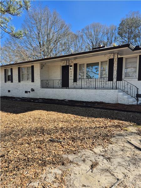 property at 626 Grayson Pkwy