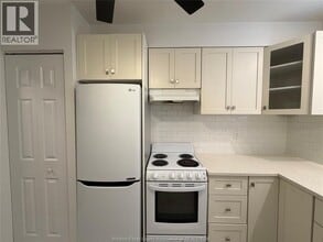 2490 Rivard Ave in Windsor, ON - Building Photo - Building Photo