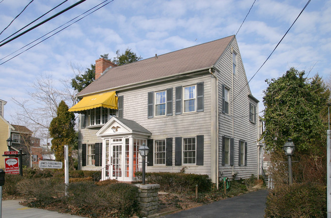 18 North St in Plymouth, MA - Building Photo - Building Photo