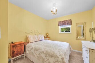 8043 S Portage Rd in Jackson, MI - Building Photo - Building Photo