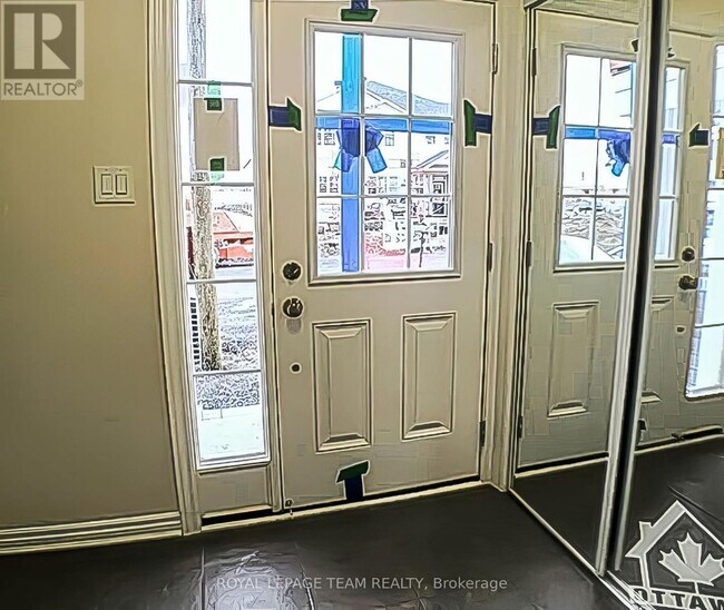 388 Willow Aster Cir in Ottawa, ON - Building Photo - Building Photo