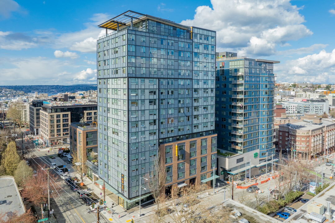 The Rise on Madison in Seattle, WA - Foto de edificio