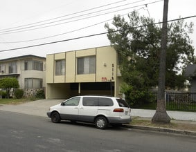 5118 Harold Way in Los Angeles, CA - Foto de edificio - Building Photo