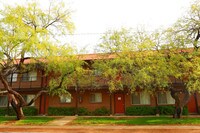 Building Photo - University Arms Student Apartments in Tucson, Arizona