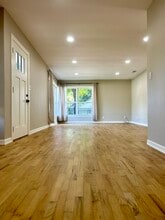 1631 N Garland Ave in Fayetteville, AR - Building Photo - Building Photo