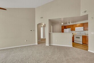 5714 N Gibralter Way in Aurora, CO - Building Photo - Building Photo