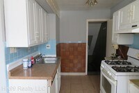 2742 Elbridge St photo'