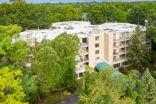 Toledo Largest Senior Luxury Apartments