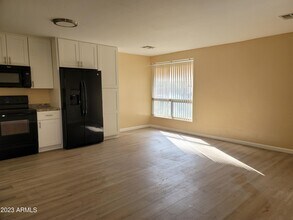 532 W 9th St in Mesa, AZ - Building Photo - Building Photo