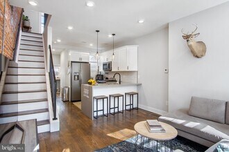 2353 E Harold St in Philadelphia, PA - Building Photo - Building Photo