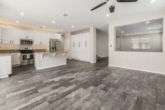 1553 Yanonali Ave in Chula Vista, CA - Building Photo - Building Photo