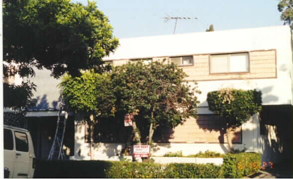 Adams Street Apartments in Glendale, CA - Foto de edificio - Building Photo