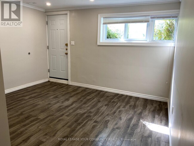 796 Botany Hill Crescent in Newmarket, ON - Building Photo - Building Photo