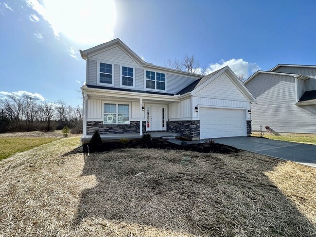 property at 733 Maxwell Ct