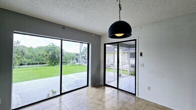 17364 Sabrina Cir in Port Charlotte, FL - Building Photo - Building Photo