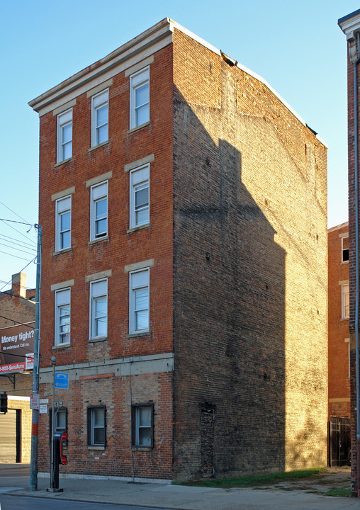 1830 Elm St in Cincinnati, OH - Building Photo