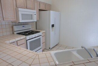 1803 Atlantic Ave in Kingman, AZ - Building Photo - Building Photo