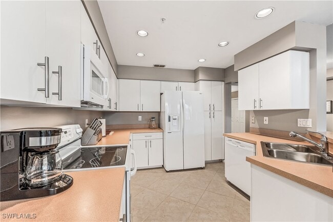 property at 24827 Lakemont Cove Ln