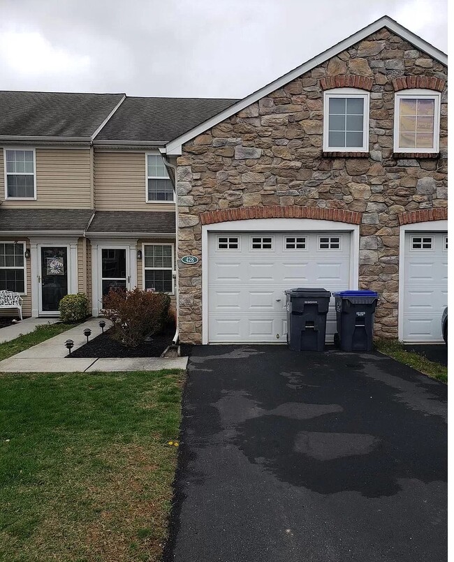 property at 428 Eisenhower Dr