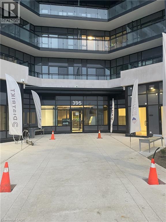 395 Dundas St W in Oakville, ON - Building Photo - Building Photo