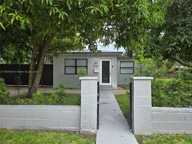 841 S 24th Ave in Hollywood, FL - Building Photo