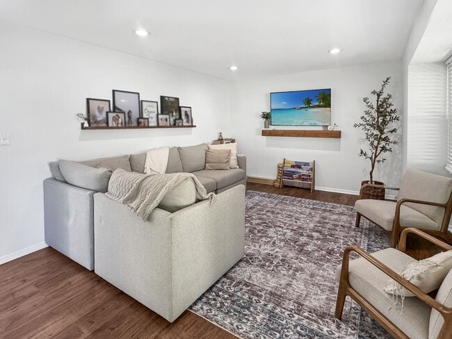 1482 Harding St NW in Grand Rapids, MI - Building Photo - Building Photo