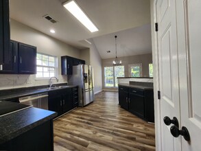 383 Castleton Cir in Boiling Springs, SC - Building Photo - Building Photo