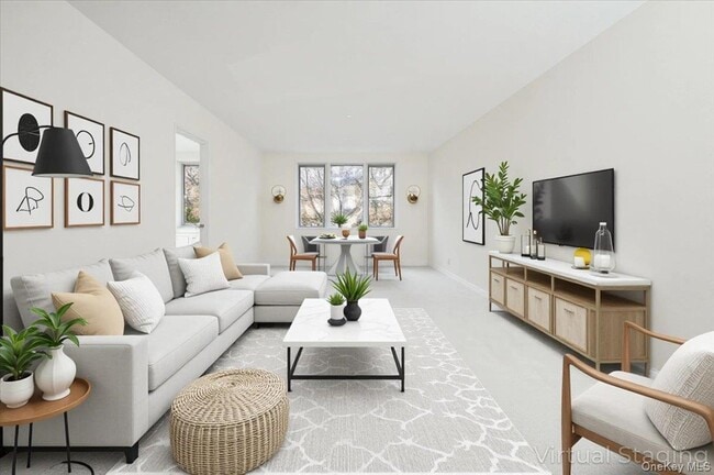 property at 4 Sadore Ln