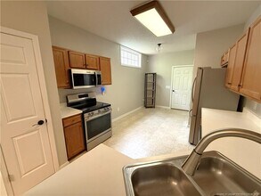 1605 N Stonegate Dr in Sanford, NC - Building Photo - Building Photo