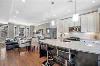 355 K St in Boston, MA - Building Photo - Building Photo