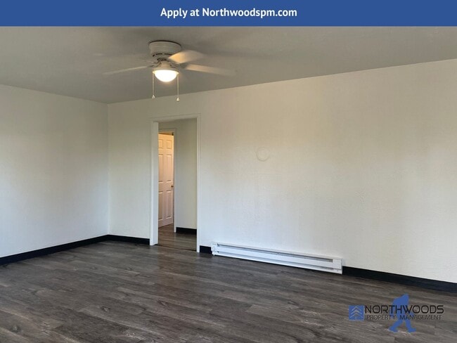 549 Alder St in Central Point, OR - Building Photo - Building Photo