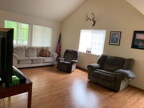 4225 Julesberg Dr in Loveland, CO - Building Photo - Building Photo