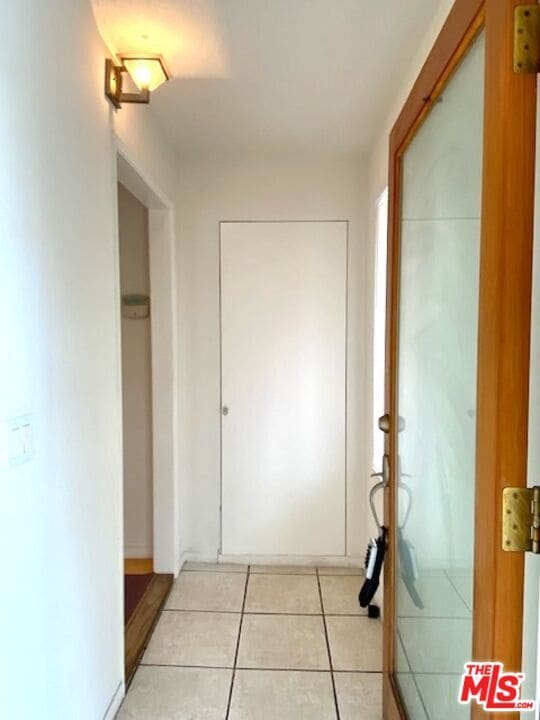 11673 Mississippi Ave in Los Angeles, CA - Building Photo - Building Photo