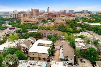 2207 Leon St in Austin, TX - Building Photo - Building Photo