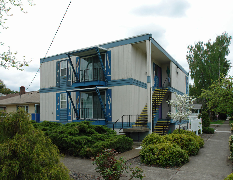 285 NW 16th St in Corvallis, OR - Building Photo