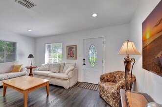 1205 S N St in Lake Worth Beach, FL - Building Photo - Building Photo