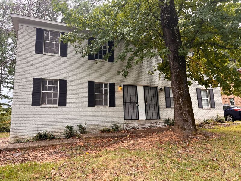 8917 Tanya Dr in Little Rock, AR - Building Photo