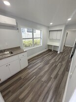 531 NE 58th St, Unit 3 in Fort Lauderdale, FL - Building Photo