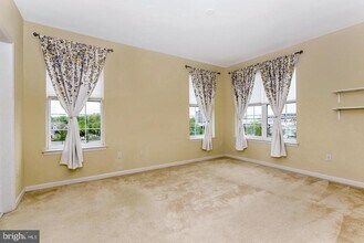 1331 Sierra Dr in Trenton, NJ - Building Photo - Building Photo
