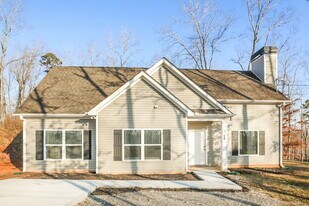 80 Emmette Dr in Dawsonville, GA - Building Photo