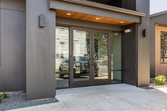 Eastpark Apartment Homes in Salem, OR - Foto de edificio - Building Photo