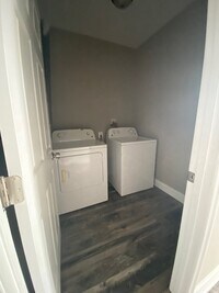 2504 Druid Hill Ave photo'