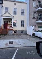 218 Delaware Ave, Unit 1 in Jersey City, NJ - Building Photo