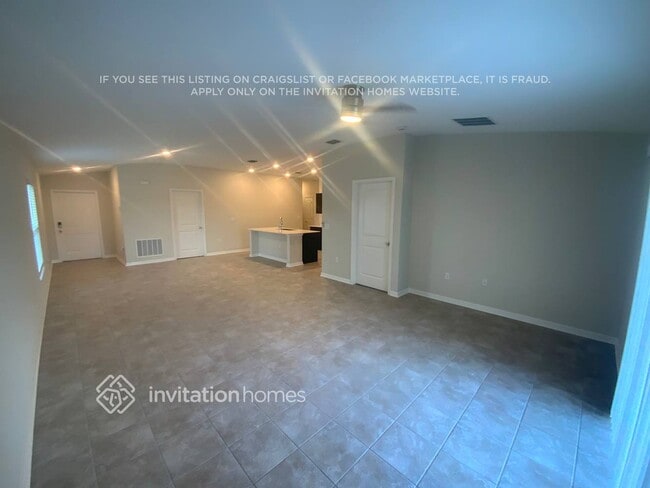 4231 Bull St in St. Cloud, FL - Building Photo - Building Photo