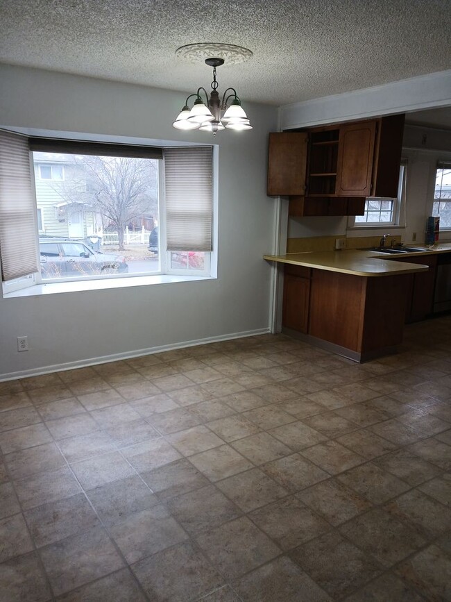 1510 M Ave-Unit -A in La Grande, OR - Building Photo - Building Photo