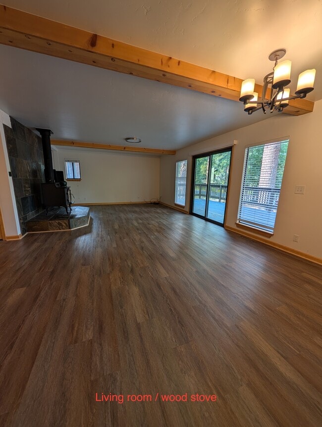 10595 Codogan St in Truckee, CA - Building Photo - Building Photo