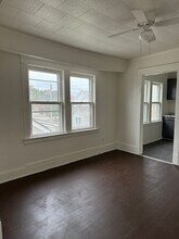 845 Royal Rd-Unit -Unit #2 - VACANT in Cleveland, OH - Building Photo - Building Photo