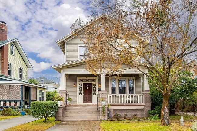 property at 514 Maupas Ave